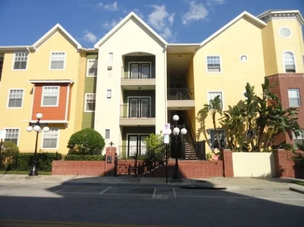 1910 E Palm Ave APT 8304, Tampa, FL 33605