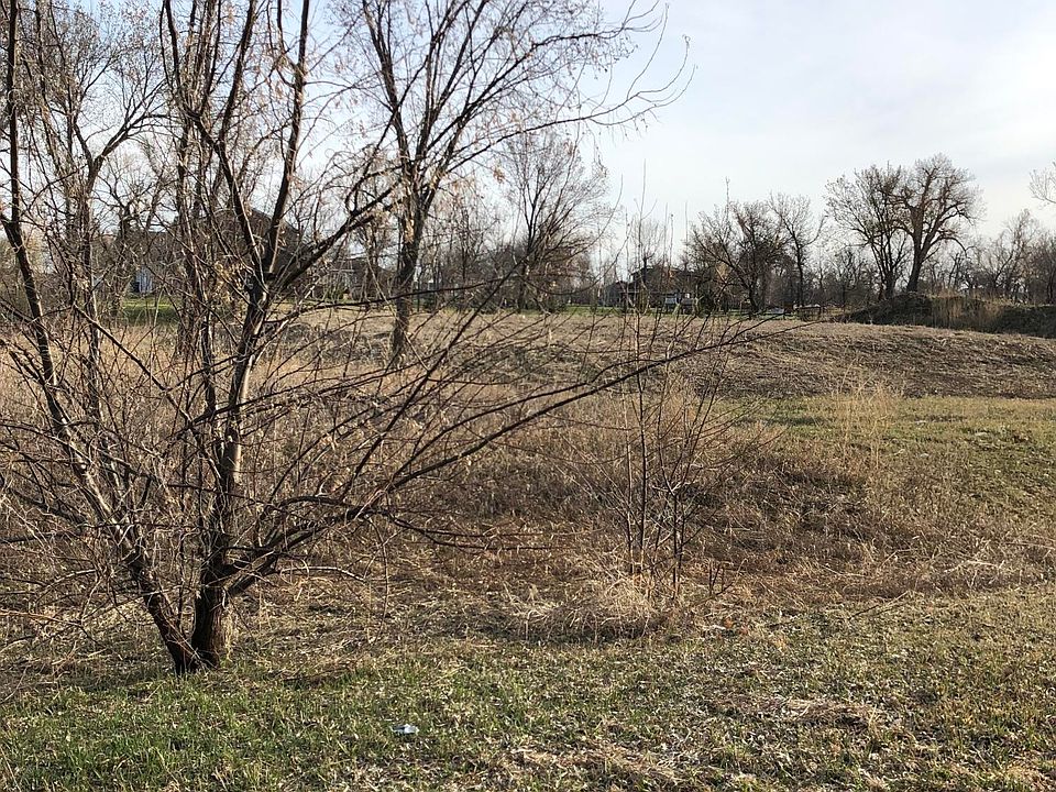 1st image of 408 Courtney Circle