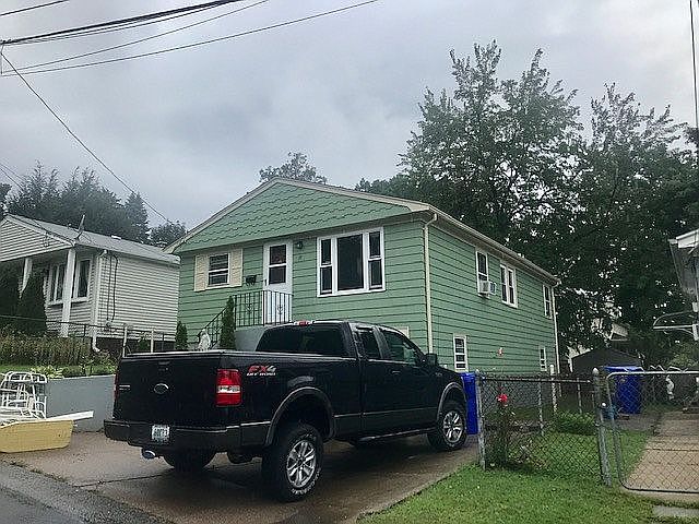 2nd image of 19 High St