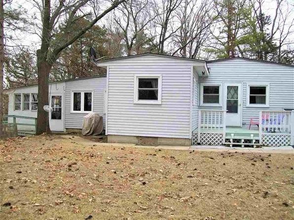 Wood Lake Montello Real Estate 3 Homes For Sale Zillow