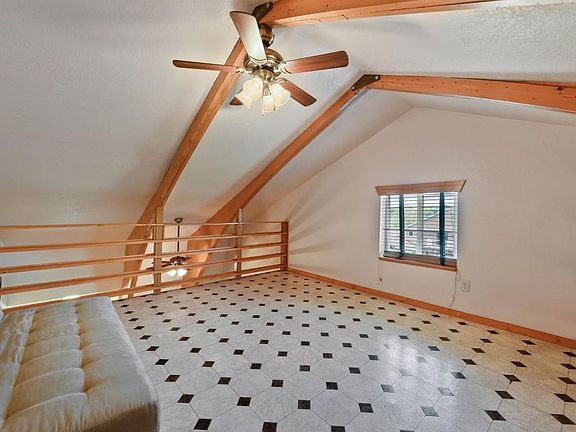 4th image of 14240 Shadow Wood Dr