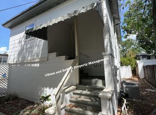 1013 Locust St NE, Saint Petersburg, FL 33701