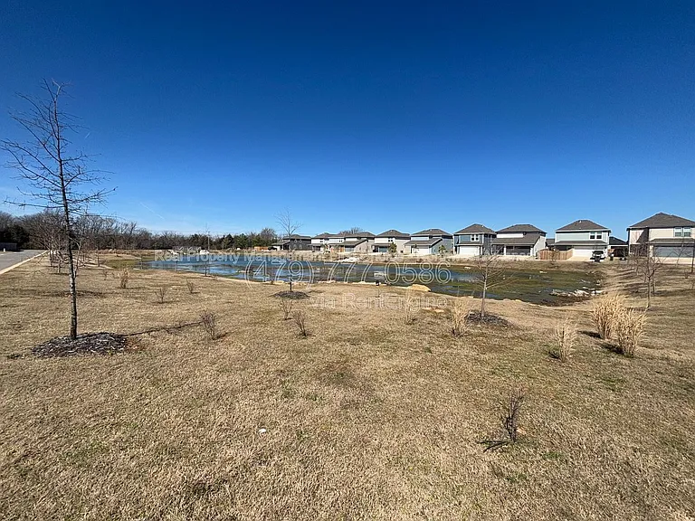 4802 W Planetree St — Photo 25