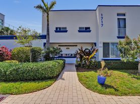 1717 N Riverside Dr, Pompano Beach, FL