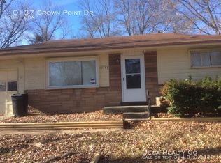10137 Crown Point Dr, Saint Louis, MO