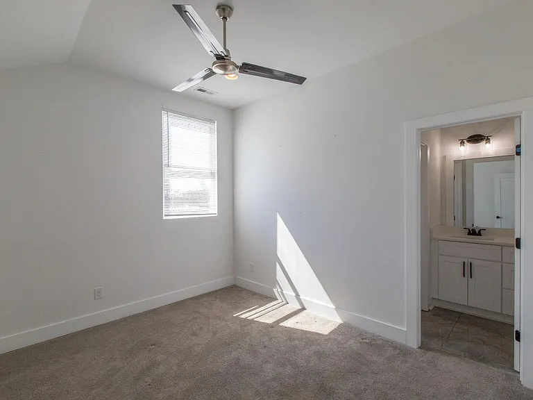 1713 Simpkins St #A — Photo 25