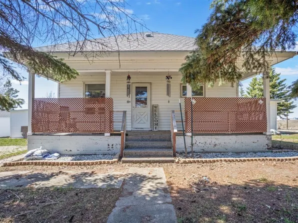 303 Lomen St, Benedict, ND 58716