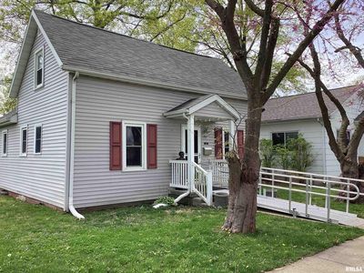 314 W Locust St, Chatham, IL, 62629