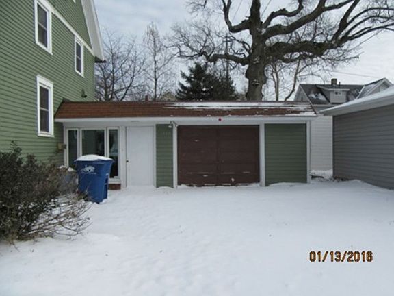 3rd image of 1557 Rockway Ave