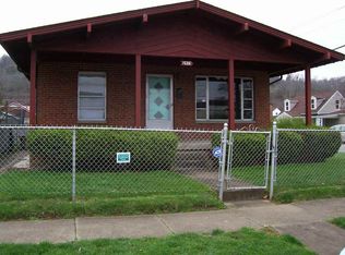 2971 Hughes St, Huntington, WV 25704