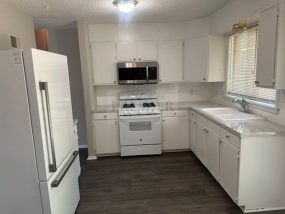 5th image of 11610 Delmar Dr