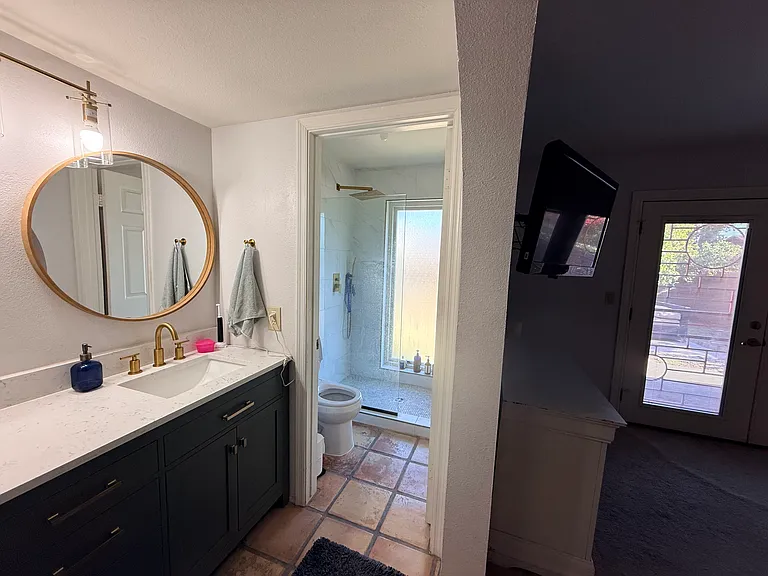 4335 W Michelle Dr — Photo 9
