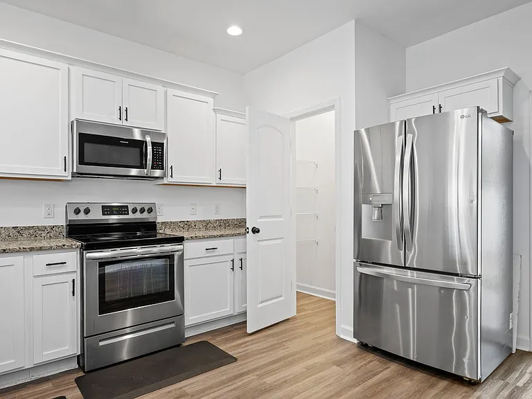 4 Catalina Cir #4 — Photo 14
