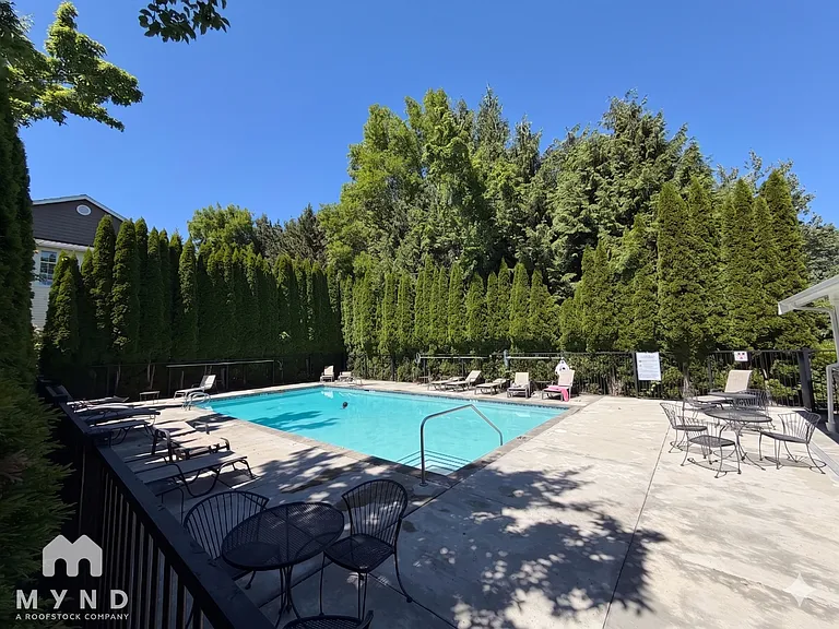 1855 Trossachs Blvd SE #303 — Photo 28