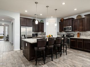 27039 N 75th Dr, Peoria, AZ 85383