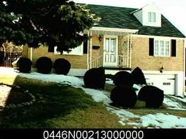 125 Parkwood Rd, Verona, PA 15147