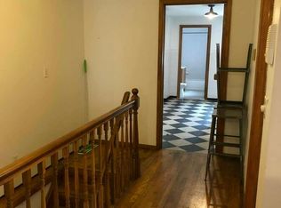 225 Devoe St #1A, Brooklyn, NY 11211