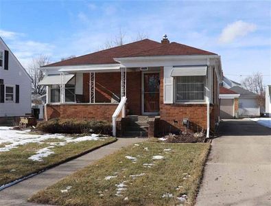 1504 S Grant St, Bay City, MI, 48708
