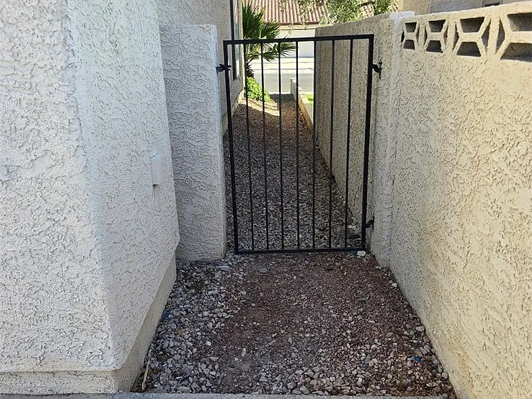 8641 Toscana Ln — Photo 11