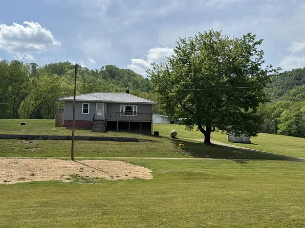 80 Berry Heights Rd, Fayetteville, WV 25840
