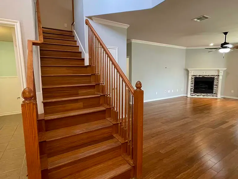 11921 Kingsville Dr — Photo 27