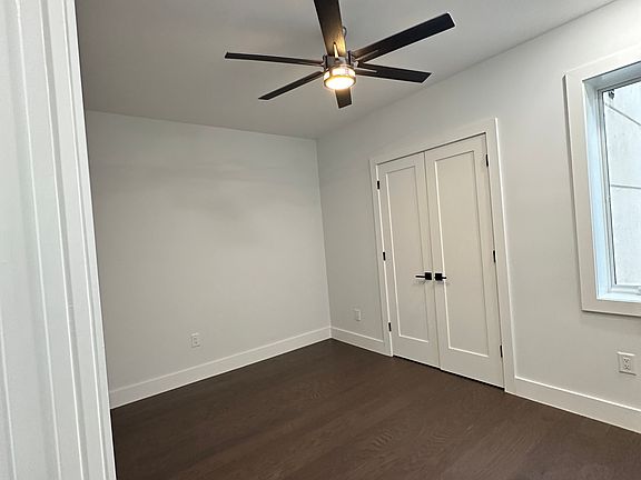 4th image of 165 Saint Pauls Ave APT 305