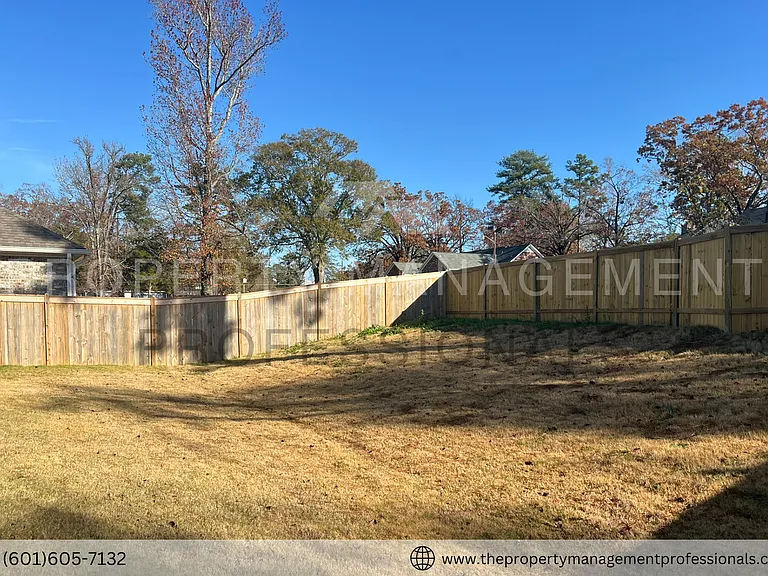 215 Serenity Lake Dr — Photo 34