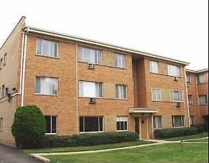 1st image of 2422 W Berwyn Ave APT 307