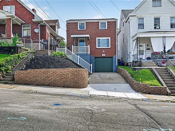 4th image of 2339 Walton Ave