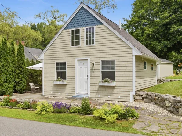 12 South Main Street, Kennebunkport, ME 04046