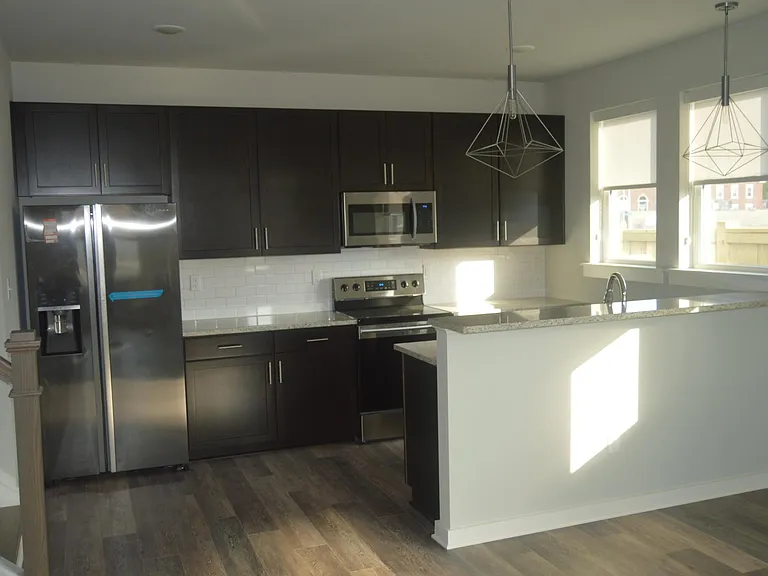201 Cowardin Ave #B — Photo 10