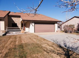 610 W 11th St, Gillette, WY 82716