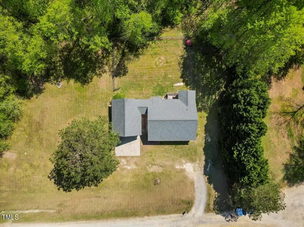 105 Bryant Dr, Smithfield, NC 27577