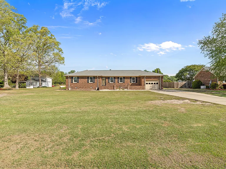 315 Holland Hill Dr — Photo 19