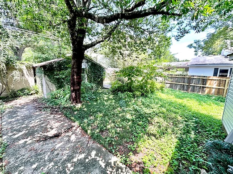 3512 Triana Blvd SW — Photo 12