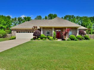 255 Red Bud Ln, Ward, AR 72176