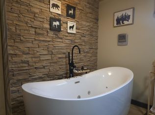 104 Summer St, Berlin, NH 03570