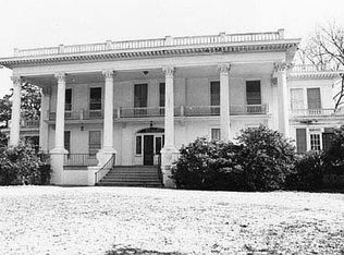 736 Caldwell St, Newberry, SC 29108