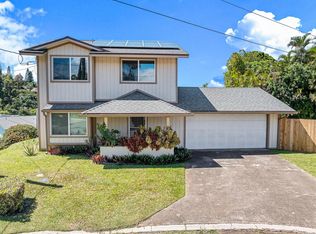 92 Makalani Pl, Makawao, HI 96768