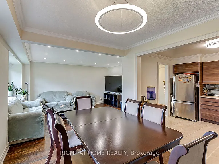 18 Goodfellow St — Photo 6