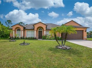 2466 SW Angus Ave, Port Saint Lucie, FL 34953