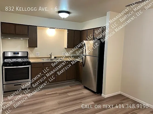 Building Photo - 832 Kellogg Ave #6