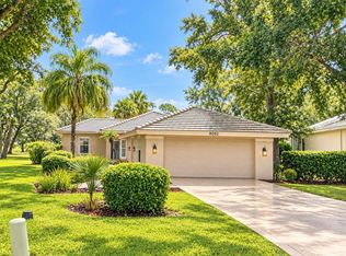 9033 Penelope Dr, Weeki Wachee, FL 34613