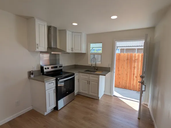 117 Comstock Dr, Ventura, CA 93001