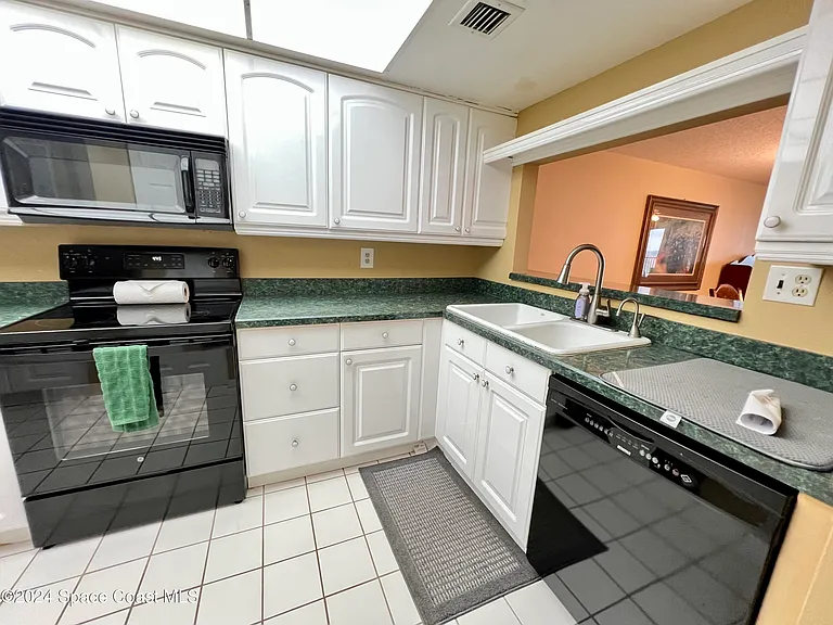 3170 N Atlantic Ave #502 — Photo 10