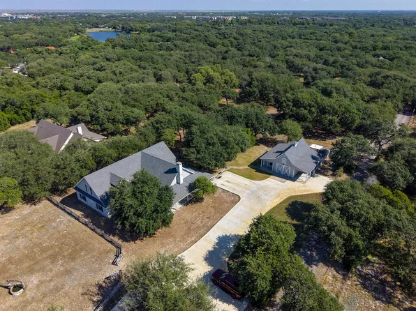 1828 4th St, Ingleside, TX 78362