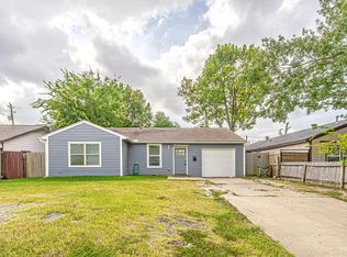 2208 Camille St, Pasadena, TX 77506