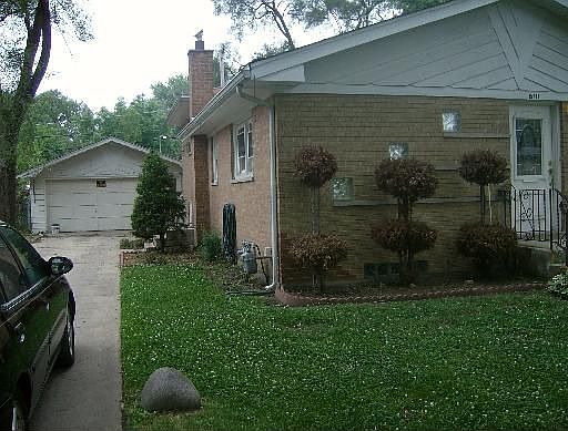 2nd image of 15744 Clifton Park Ave