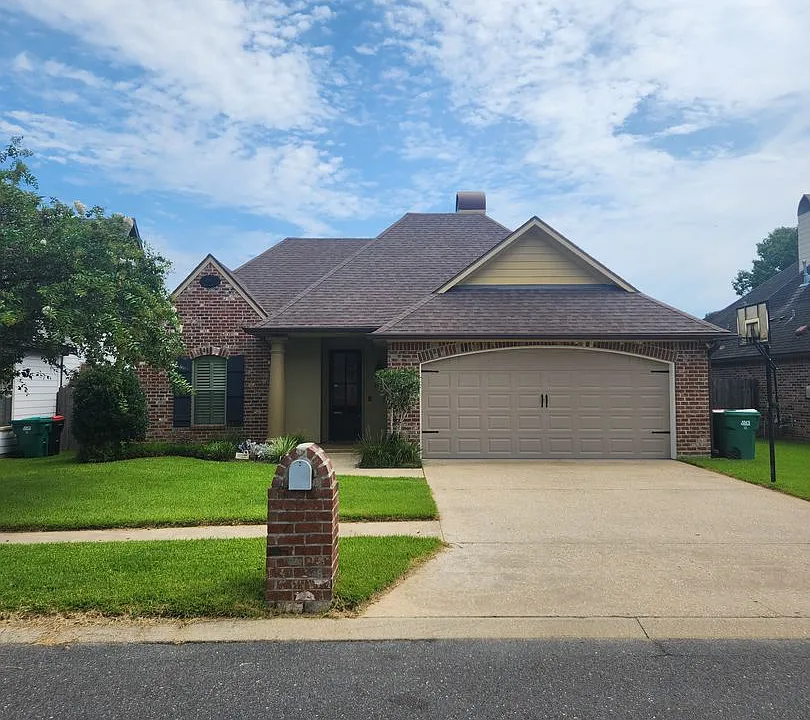 119 Metairie Ct