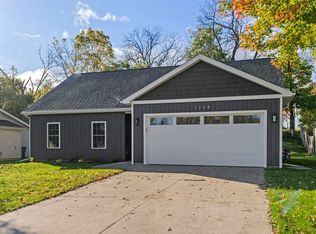 1108 Manahan Dr, Angola, IN 46703